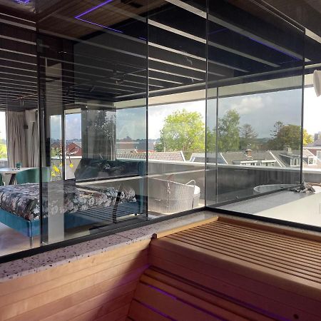 Above And Beyond - Luxe Suite Met Sauna En Stoomdouche Zaandam Luaran gambar