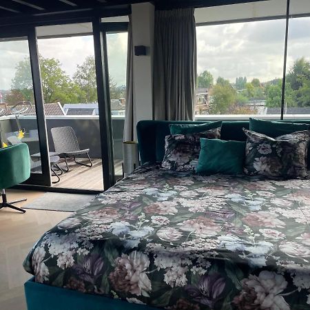 Above And Beyond - Luxe Suite Met Sauna En Stoomdouche Zaandam Luaran gambar