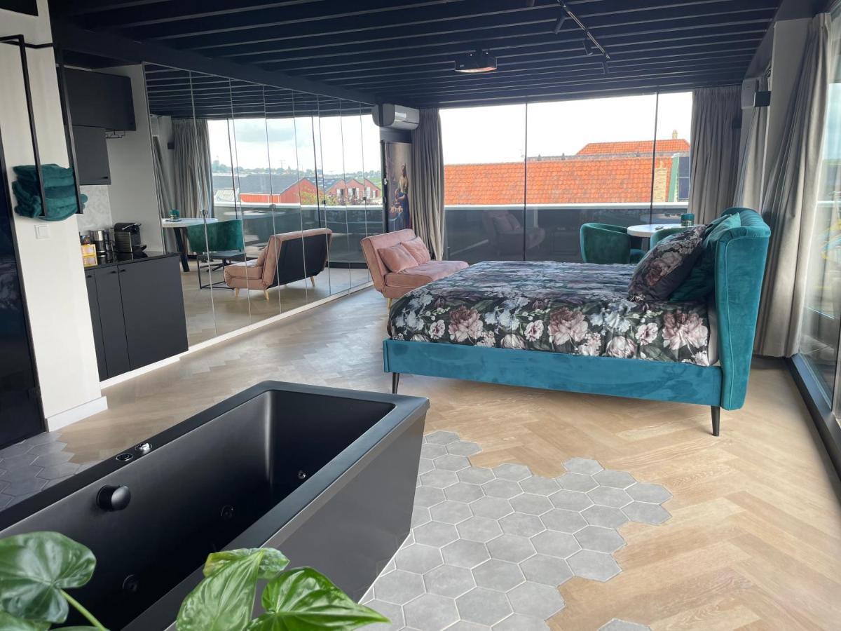 Above And Beyond - Luxe Suite Met Sauna En Stoomdouche Zaandam Luaran gambar